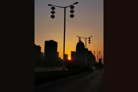 拾鞋（小人物的生活）图片