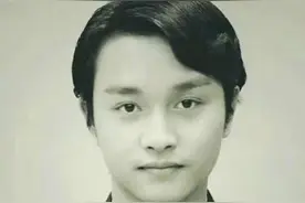 2003年，张国荣留下17字遗书后，满是绝望从24楼一跃而下图片