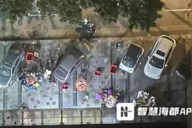 福州世欧王庄沿街大排档占道营业，噪音不断，居民：太折磨人图片