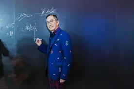 香港四大“绝品恶人”合体，吴启华还年轻，张耀扬已白发白须图片