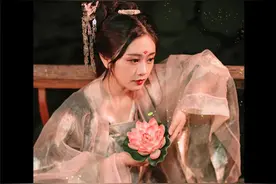 Photoshop调出古风夜景人像唯美暖色效果图片