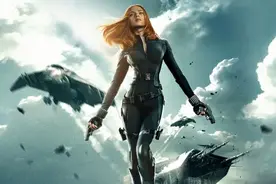 你和超级英雄，都需要穿紧身衣图片