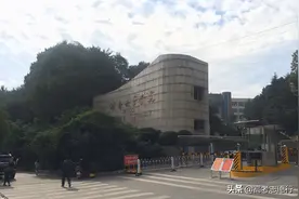 这是一所很“霸气”的大学，只招女生，男同学没机会图片