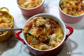 剩米饭简单加工一下，做成美味早餐，营养丰富全家都爱吃图片