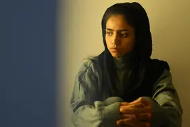 标价9000美元的阿富汗女孩，用歌声改变命运，成为第一位女rapper图片