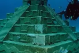 海底金字塔之谜，神秘的古文明遗迹图片