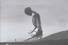 你两手空空，为何心事重重？—— 人与骷髅的对话图片