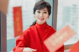 赵雅芝竟有3个儿子，同妈不同爸，小儿子继承妈妈美貌图片