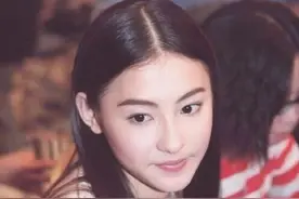 网友曝光张柏芝青涩旧照，清纯甜美靓丽可人，满脸胶原蛋白图片