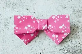 折纸教程:甜美蝴蝶结装饰，清新好看，制作超简单图片