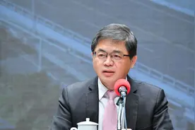 台湾数位身份证安全问题惹各界争议，苏贞昌：资安、法源各方疑虑解决后才推动换发图片