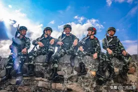 我的战友，是个维吾尔族的兵！图片