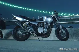 我的第一辆摩托车是雅马哈XJR400R图片