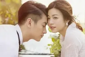 约会时牵手为何会被拒绝 图片