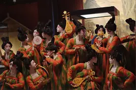河南卫视台标变红了！一线卫视再次被打脸，它的出圈不是偶然图片