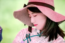 乡村女教师的百合园旗袍秀 你睡着的样子很美丽图片
