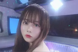 这么可爱一定是男孩子，17岁女装小伙走红网络，还在线教人化妆图片