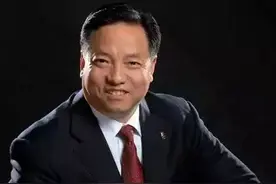 他生于温州农村，小学毕业后创业，从穷小子到身价63亿，凭啥？图片