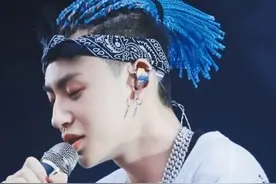 反向审美，与时尚逆行？王琳凯的衣品真的过于另类了吗？图片