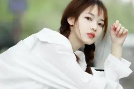 如何判断女生喜不喜欢你？和她聊一次天就知道了图片