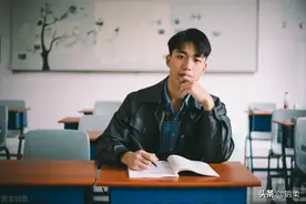 底层男人的阿Q精神：不接受自己年龄大了，也会被女人嫌弃的事实图片