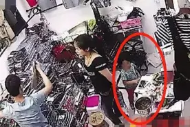 6岁儿子买一袋盐花50元，妈妈不满前去理论，收银员：自己看监控图片