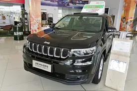 让情怀落地，探店Jeep，看看指挥官这个车图片