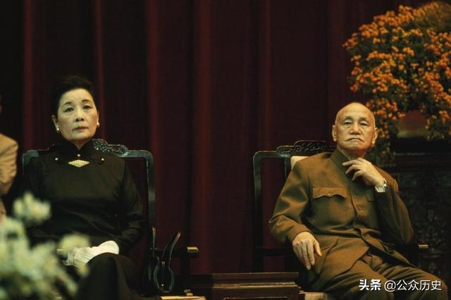 一块香皂揪出一个内鬼，总理下令就地枪毙，严格保密