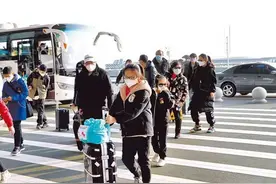 从大陆与欧美搭机回台  蔡正元大叹：台湾人有分高级、低级图片