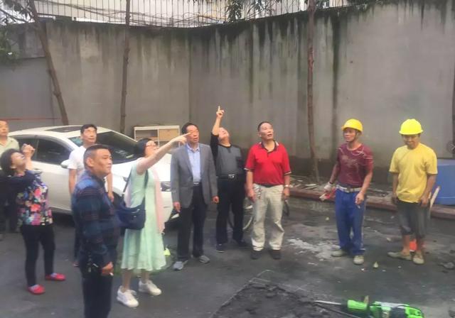 重磅：双流首个老旧小区加装电梯正式运行！政府支持20万，快看流程！
