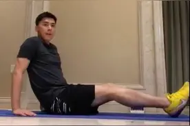 李易峰挑战C罗直腿触足卷腹，完美且迷人的肌肉线，粉丝直呼大爱图片