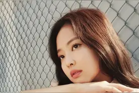 女明星春装比美，Jennie一如既往的慵懒范，吴昕又变时尚了图片