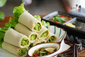 它是脂肪的天敌，豆皮卷一卷当饭吃，营养低卡，帮你渡过平台期图片