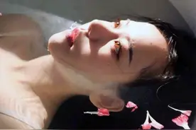 好的婚姻都在床上见证，他在床上这样对你，说明他真的爱你图片