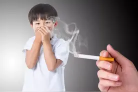 8岁小女孩，肺癌晚期，罪魁祸首竟然是亲生父亲图片