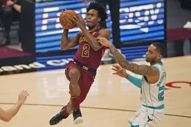 现役NBA球员里的五大抛投专家图片