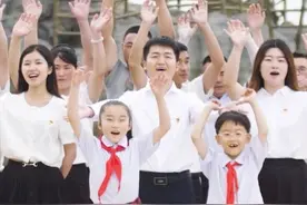 【永远跟党走】一首《万疆》献给党图片