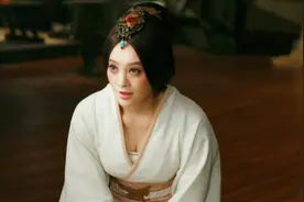 朝堂之上讲段子，为国杀情郎毫不手软，芈八子：彪悍人生无需解释图片