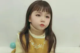 她被称为“失声天使”，拥有超高颜值却无自理能力，4岁仍不说话图片