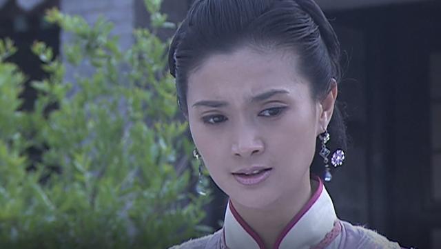 一部讽刺婚姻的电影！结婚12年妻子无法生育，丈夫却纳丫鬟为妾
