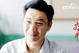 季成钢：失去职位后，怅然泪悟！在梁朝丽鼓励下，给自己一个交代图片