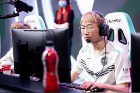 Ning王直播再度回应归还Fmvp奖杯事件：我要还官方也不收啊图片