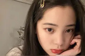 欧阳娜娜的黑眼圈不见了？她护肤里的这一步你真得学！图片