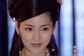 她又惹事了？一手好牌能被打得多烂……图片