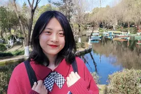 湖北女神学霸：高分考入名校，专业第一，收到来自联合国的证书图片