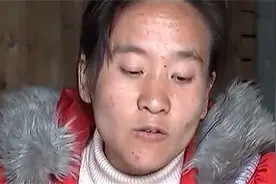 姑姑拿走侄女礼金，说等侄女老了再给她，侄女：就是看我们不顺眼