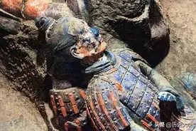 古代战争里占重要地位的“盔甲”，都会用什么材料来制作图片