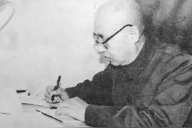 开国中将周志坚，12岁参军，洞房之夜神秘"失踪"，所为何事？图片
