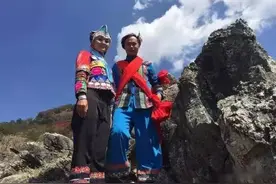 双柏彝族民间故事 岩蛇抢婚传说图片