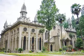 中国最多元的寺院，藏在武汉闹市中的尼姑庵，融合欧亚建筑风格图片